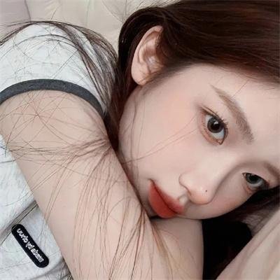 游艇春色